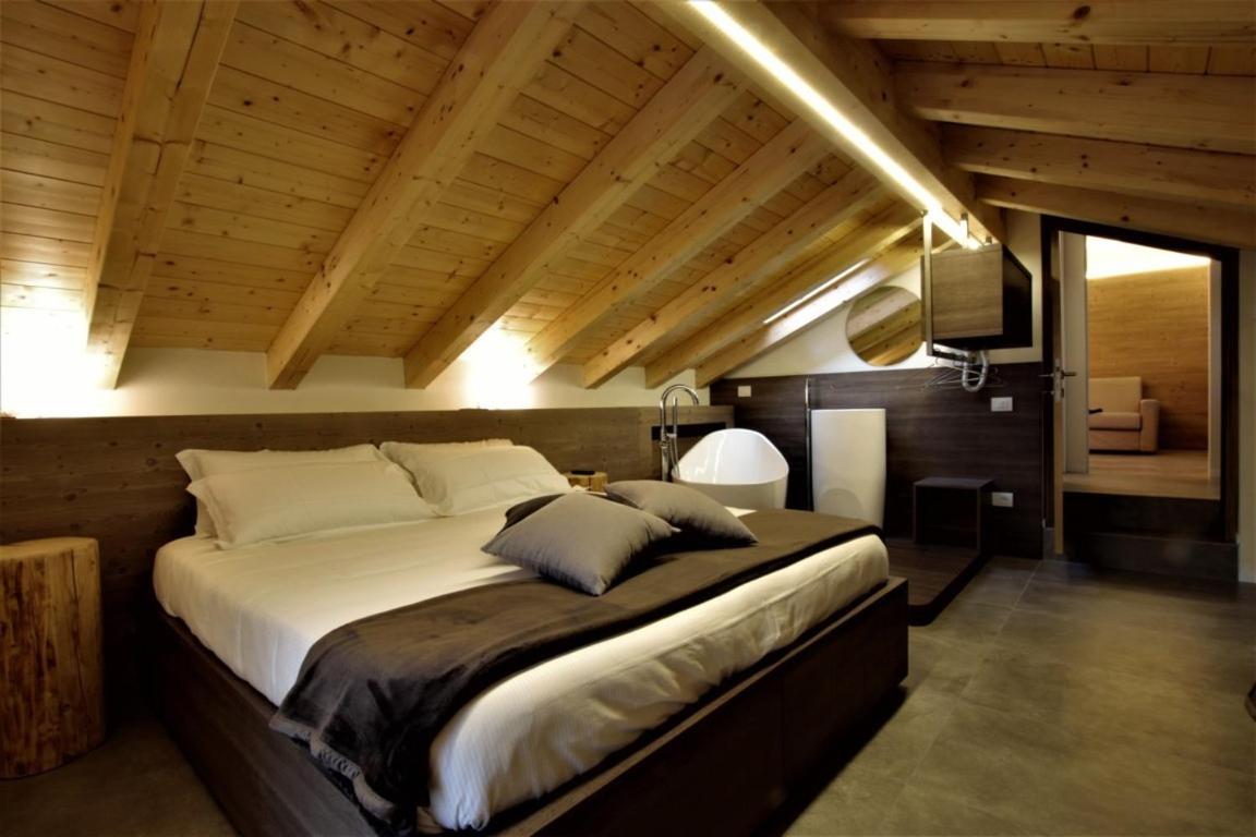 Hotel Oasi Verde Bienno Екстериор снимка
